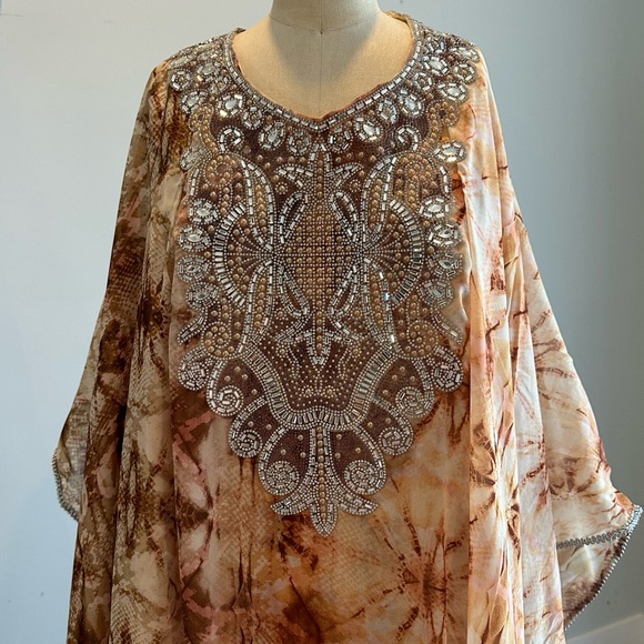 Kaftan - One Size- Side Open- Double Layers-Embroidery - Picture 1 of 10